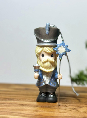 水滴娃娃陶瓷装饰摆件节日礼物