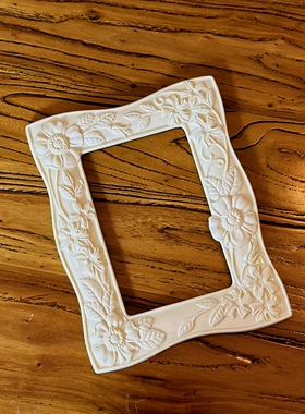 美国陶瓷浮雕相框镂空