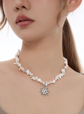 「BG官方」白色碎石太阳花复古风锁骨链轻奢高级感潮流百搭锁骨链