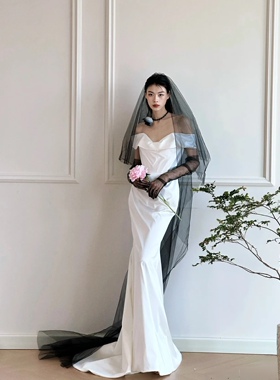 新娘结婚婚纱礼服头纱长款拖地双层头饰黑色小众cos圣诞节配饰