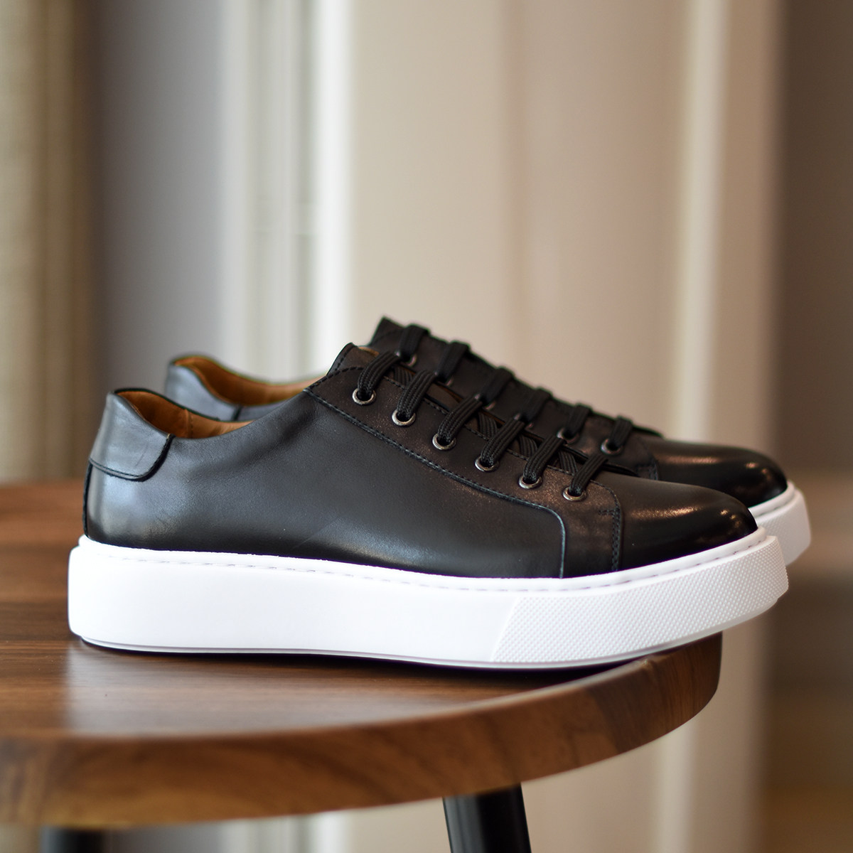 /靓仔出街/英伦复古手工小黑鞋真皮休闲运动鞋潮流厚底板鞋男黑色,淘宝优惠券,粉丝福利购,淘宝优惠卷