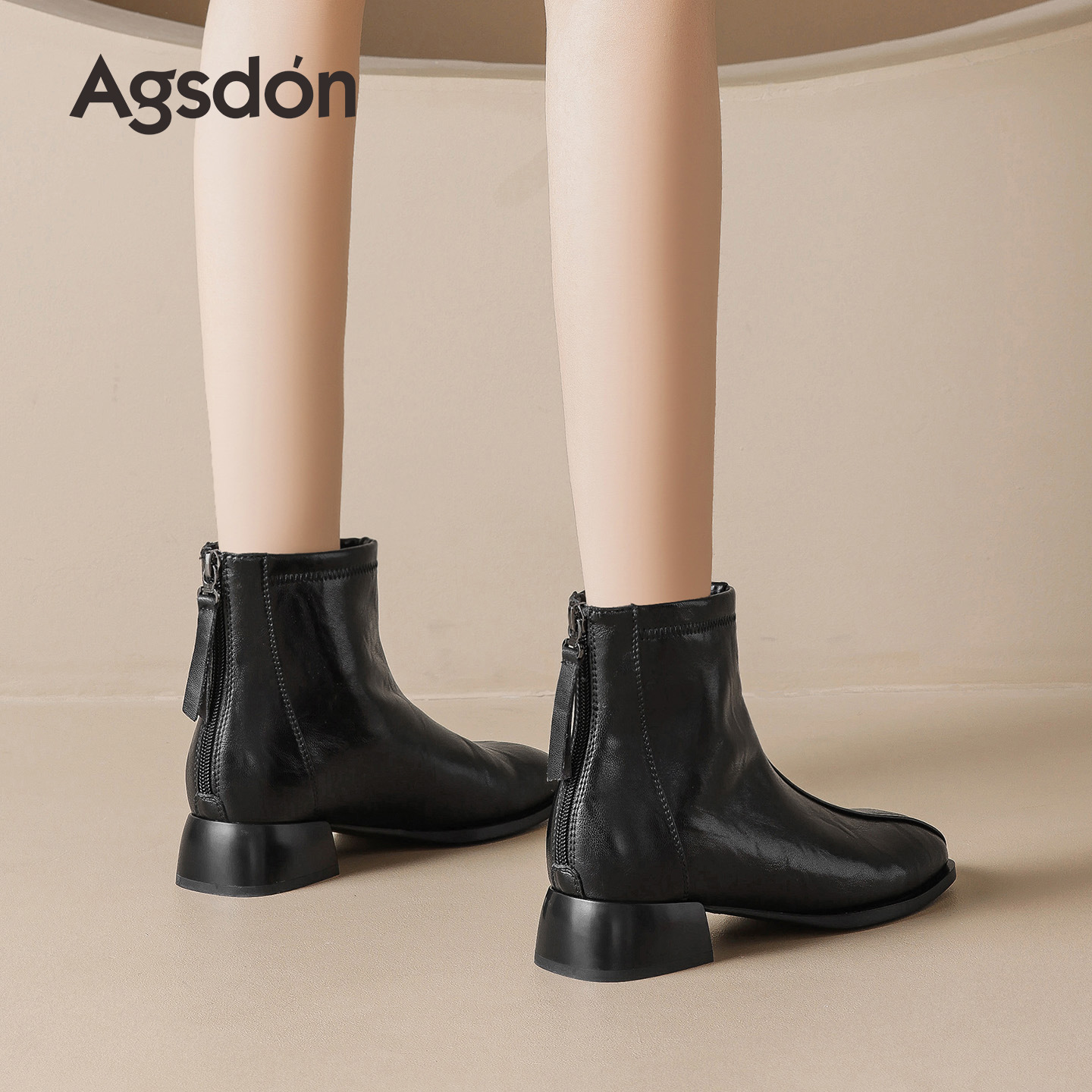 奥古狮登加绒短靴女款2025新款冬季时尚方头瘦瘦靴粗跟英伦风靴子 - 图1