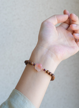 原创玛瑙梅花手串木质手链