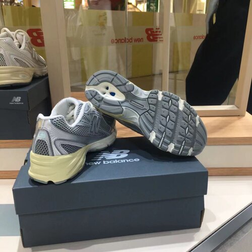 New balance新百伦NB低帮老爹鞋男女同款银白米色U740AR2/PR2/GC2 - 图3