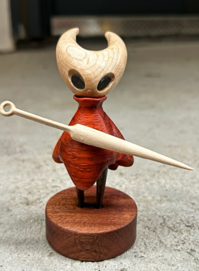 空洞骑士丝之歌周边大黄蜂摆件欢天喜地招财猫卡通潮玩把玩装饰品