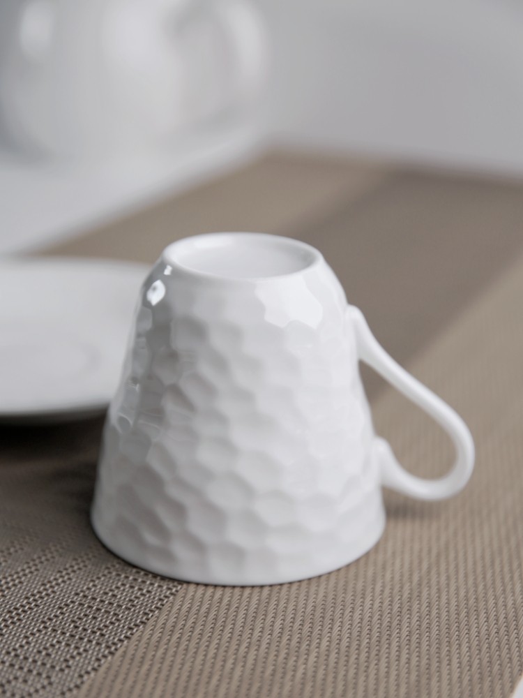 Pure white bone china coffee cup and saucer set, hammered coffee set, household exquisite black tea afternoon tea cup and saucer
