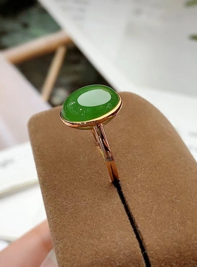 18k金镶嵌和田玉碧玉戒指女士精美戒指玉石戒指金镶玉时尚款女戒