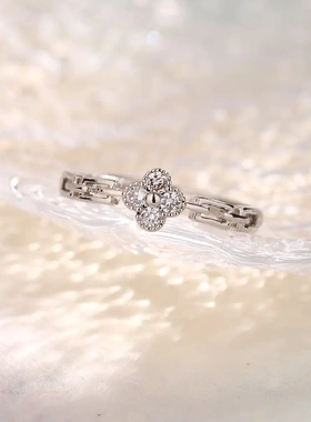 幸运四叶草锆石戒指女小清新韩版设计感精致四瓣花朵镶钻链条指环