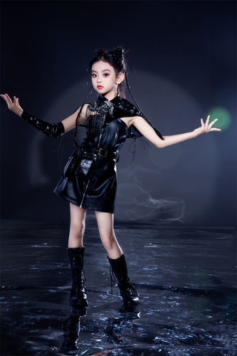 女童黑色皮裙坎肩机车服儿童套装8潮帅吃鸡战服6皮衣走秀服夏7 - 图1