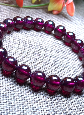 天然玫红石榴石手链女款饰品礼物