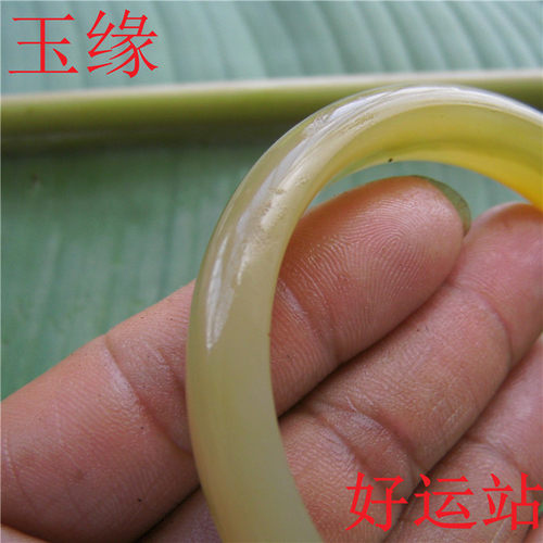云南黄龙玉女生玉手镯玉石时尚贵妃玉镯子黄蜡石手链精美手饰收藏 - 图2