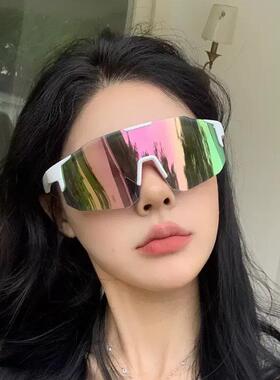 Unisex Windproof Sports Sunglasses   European-American Large