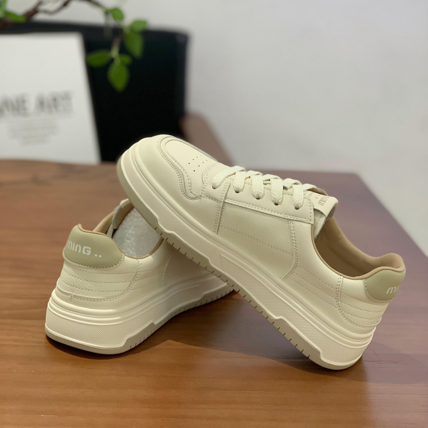 厚底真皮小白鞋女2025春秋新款时尚百搭黑白熊猫板鞋显脚小休闲鞋,淘宝优惠券,粉丝福利购,淘宝优惠卷