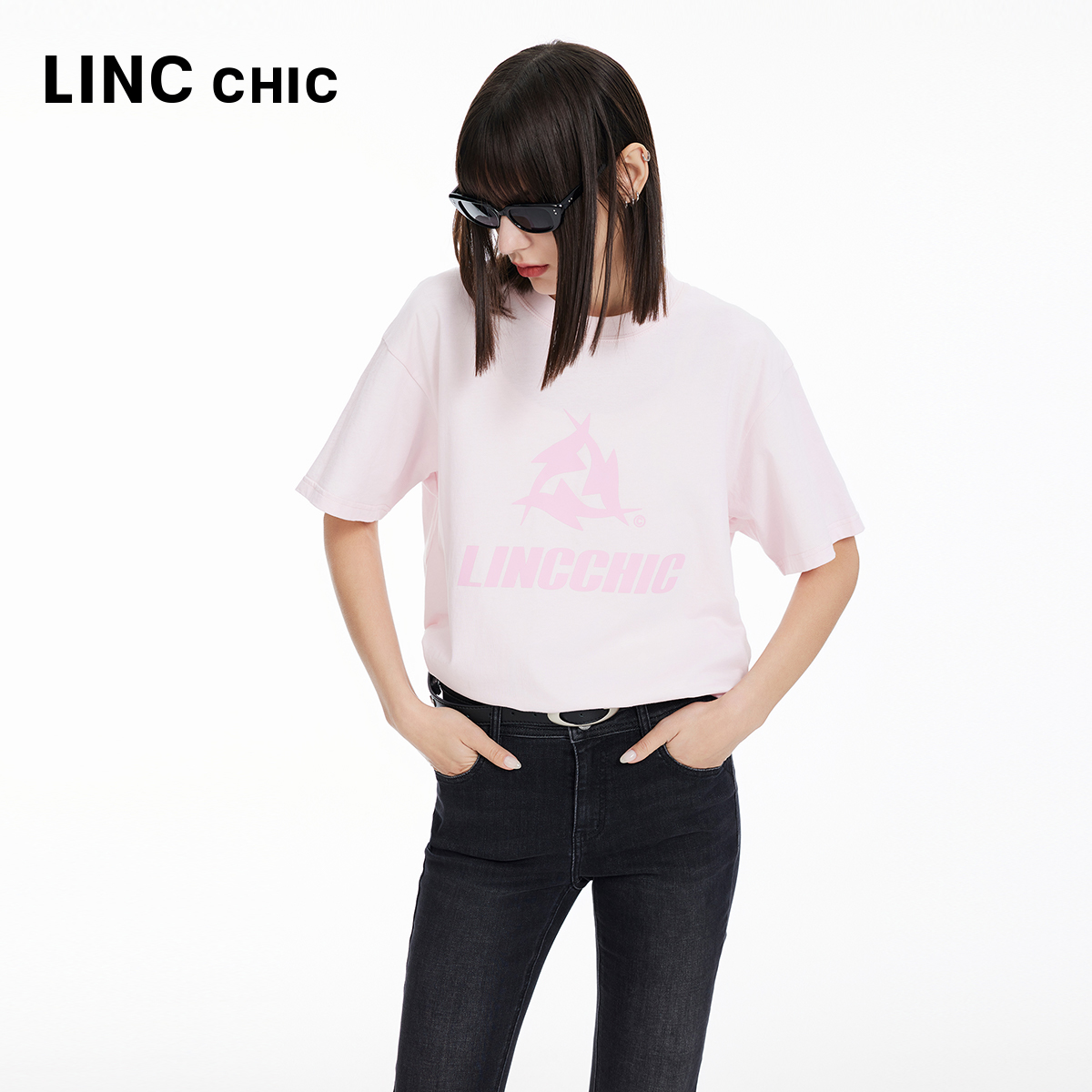 LINCCHIC金羽杰2024年春季新品圆领廓形印花大T恤女S241TS034Y - 图1