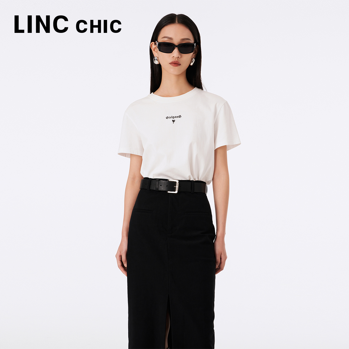 LINCCHIC金羽杰t恤女2023新款精致字母印花短袖女T恤S233TS435Y - 图2