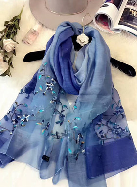 真丝围巾女春秋新款桑蚕丝拼色花朵丝巾刺绣绣花长款披肩