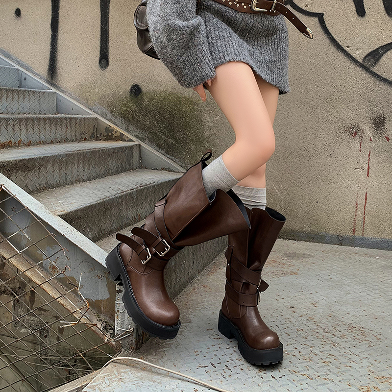 5.5cm复古皮带扣骑士靴女2025新款束口大筒围厚底增高机车长筒靴 - 图0