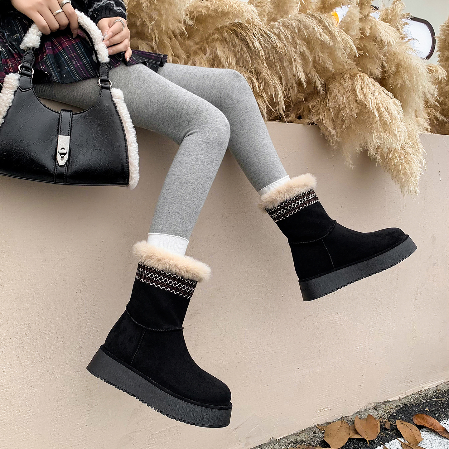 4.5cm加绒加厚毛毛雪地靴女2025冬季新款厚底短靴子保暖东北棉鞋 - 图0