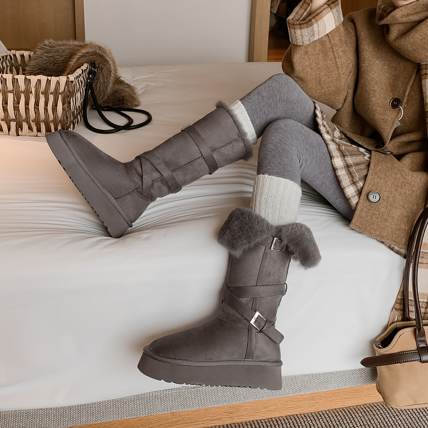 4.5cm圆头保暖厚底东北棉鞋女冬季两穿加绒加厚毛毛长筒靴雪地靴 - 图0