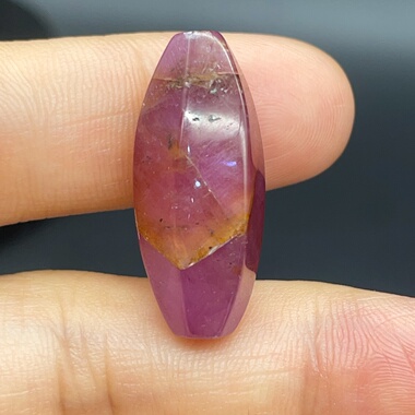 34.09ct天然红宝石六柱体橄榄球挂坠吊坠 文玩项链手链配石专柜货