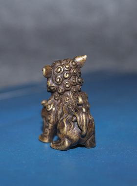 实心小狮子手把件古玩风水铜器