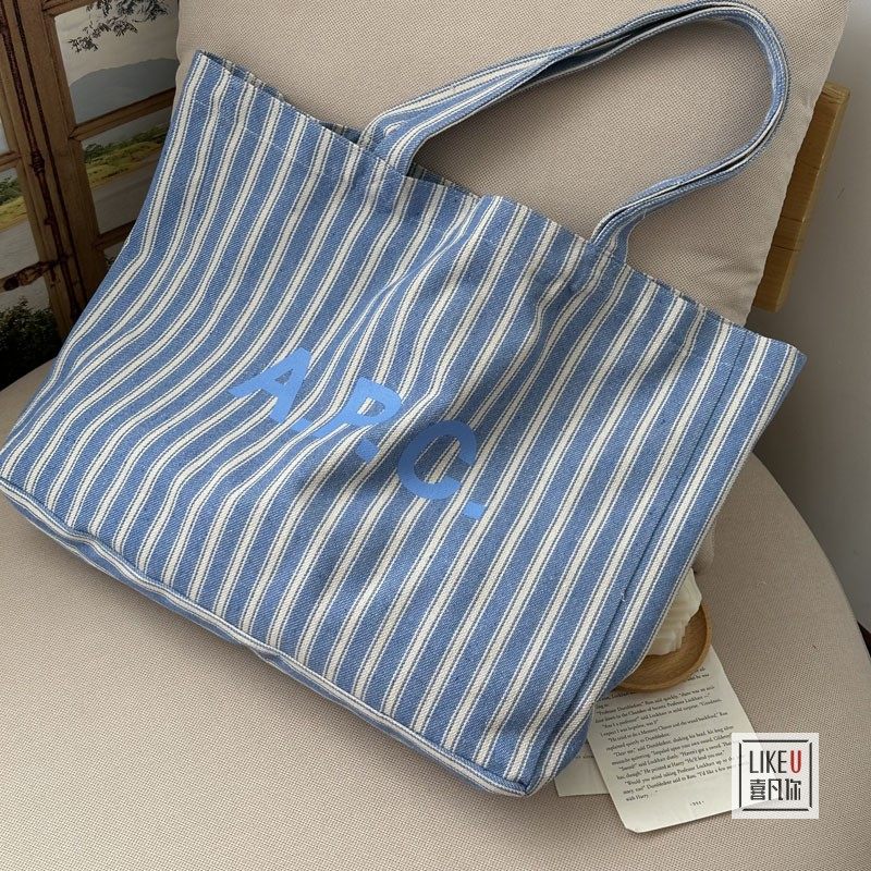 原创条纹小众超大容量休闲托特瑜伽袋学生文艺单肩斜挎帆布女包包,淘宝优惠券,粉丝福利购,淘宝优惠卷
