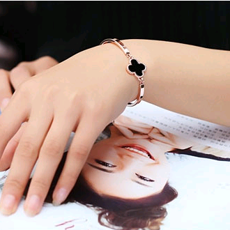 韩国情侣时尚气质手饰酷帅黑色