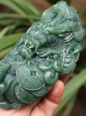 和田玉碧玉生肖龙手把件男款绿色碧玉生意兴隆玉石把玩件附证