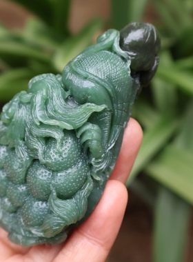 天然玉石和田玉碧玉龙龟手把件独立鳌头玉手把件