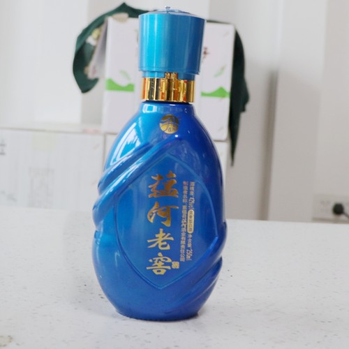 蕴河小老窖 白酒新疆 名酒42度 250ML6瓶  粮食酒 浓香型 阿勒泰 - 图1