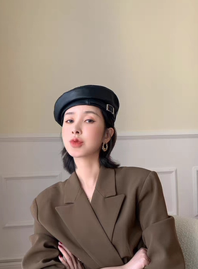秋冬小羊皮贝雷帽网红气质真皮绵羊皮休闲小礼帽时尚鸭舌帽画家帽