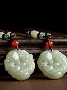 招财转运貔貅青白玉吊坠男女款