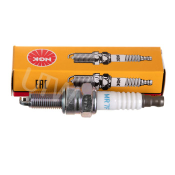 Polaris Razor 1000 Spark Plug Original ນໍາເຂົ້າ NGK ເຫມາະສໍາລັບ RZR Ranger Sports Home Factory ຂາຍໂດຍກົງຂາຍຮ້ອນ