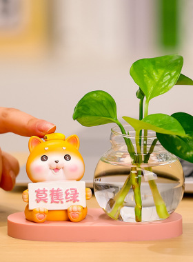 莫生气水培摆件高级感办公室树脂公仔花瓶工位摆设桌面装饰小摆件