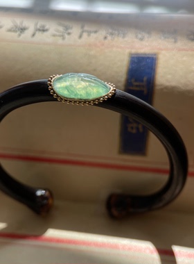 原创西藏高原深山老鸡血藤手镯镶嵌缅甸A货冰种浅水绿叶子