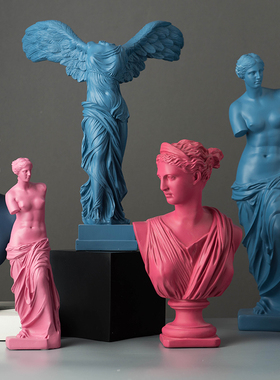 画室样板间美陈艺术风人物雕塑