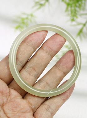 古晨和田玉晴水细圆条手镯