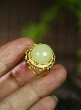 古晨新疆和田玉黄玉18k戒指