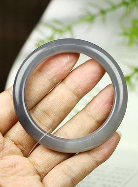 古晨和田玉烟紫圆条手镯