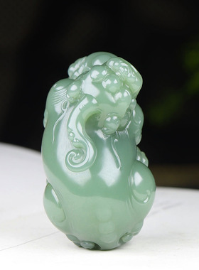 （古晨珠宝）俄罗斯和田玉粉青碧玉貔貅把件手玩瑞兽送福119g