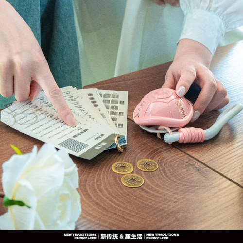 行运殿 龟卜卜 原创好运龟壳玩具挂件玄学解压玩具创意吉祥礼物 - 图1