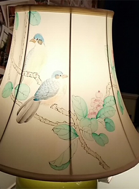 新中式风明黄色底座花鸟圆形台灯