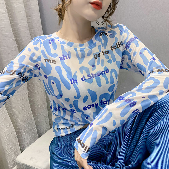 Summer Thin Mesh Sunscreen Bottoming Shirt ຈົດຫມາຍພິມເສື້ອທີເຊີດແຂນຍາວຂອງແມ່ຍິງ 2025 ຕົ້ນລະດູໃບໄມ້ປົ່ງແບບໃຫມ່ດ້ານເທິງ