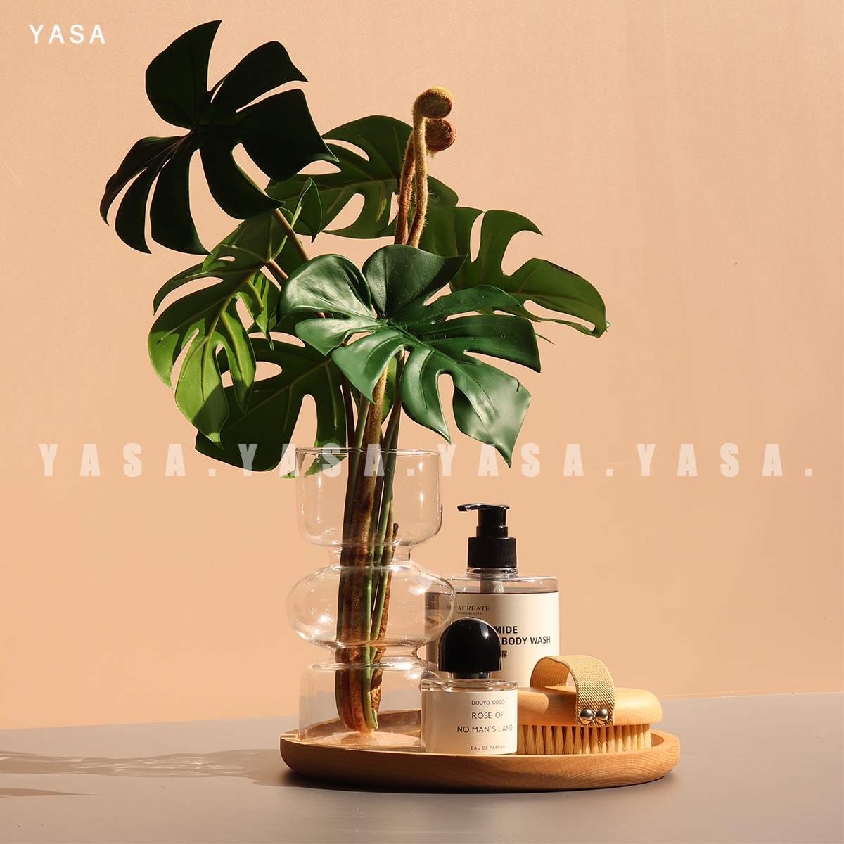 YASA【夏日夏威夷】样板间现代北欧卫生间洗手台香薰花艺毛刷软装 - 图1