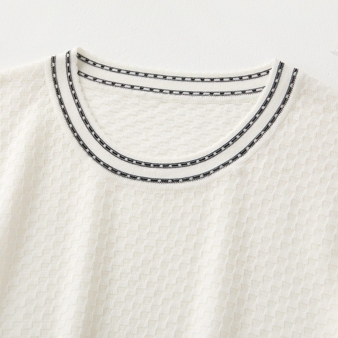 亲肤透气桑蚕丝短袖针织衫女宽松圆领套头真丝T恤亲肤透气百搭打,淘宝优惠券,粉丝福利购,淘宝优惠卷