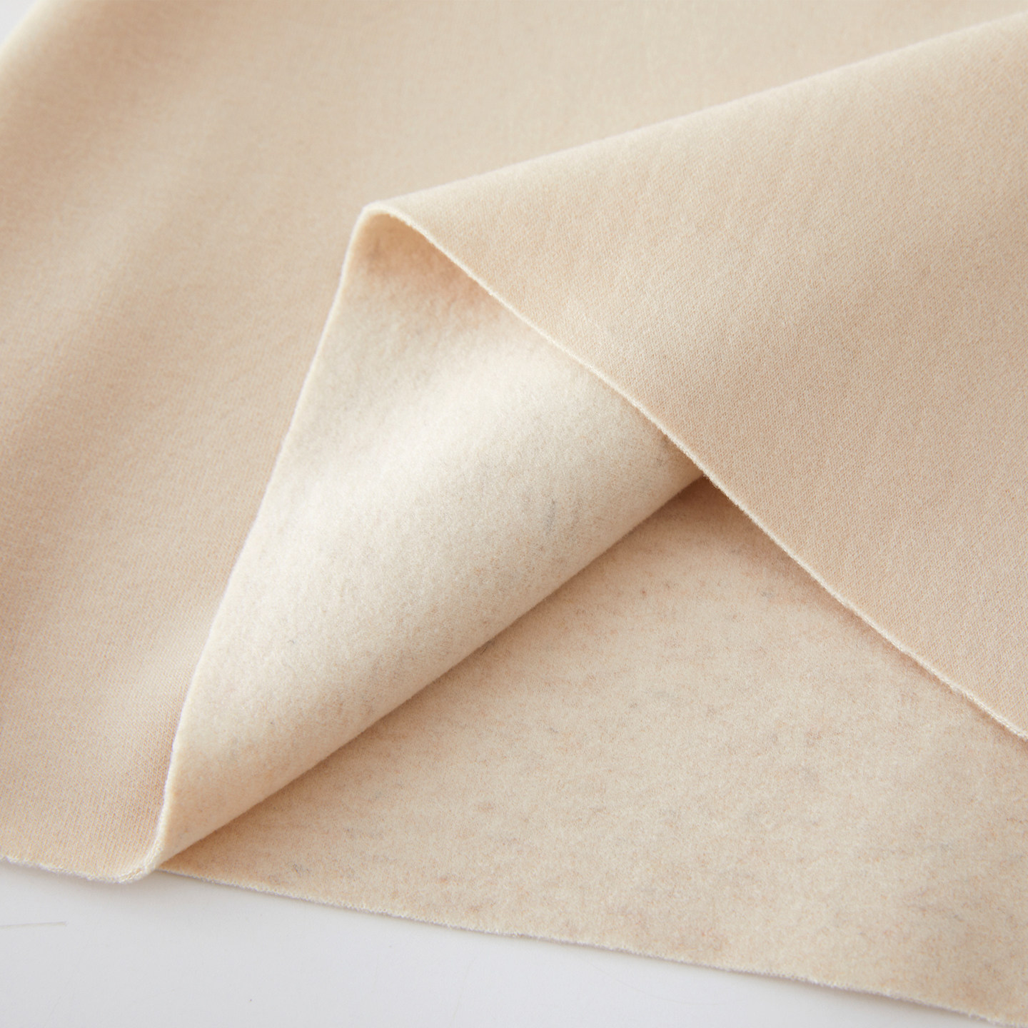 内里桑蚕丝拉绒保暖V领背心免穿文胸一体打底衫2005冬女士肌底衣,淘宝优惠券,粉丝福利购,淘宝优惠卷