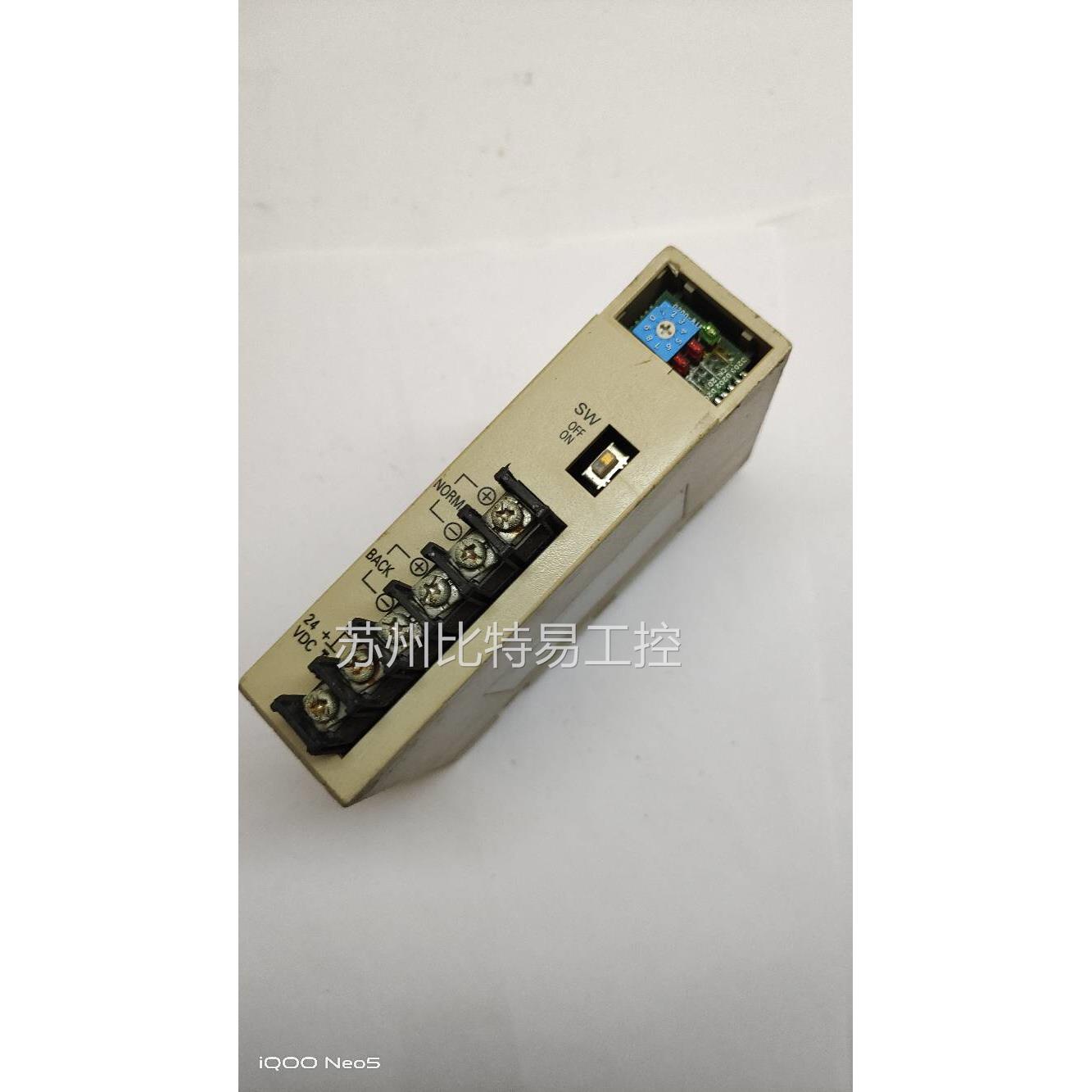 原装 omron 欧姆龙 D200-BIF01 PLC 可编程控制器 通讯模块 - 图2