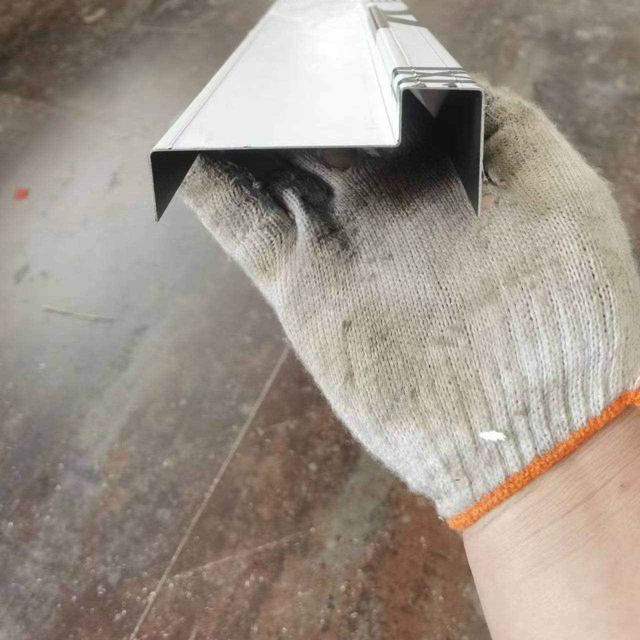 不锈钢护角门槛安装工具专拍乳白免钉胶胶枪定制配套粘贴简单定制,淘宝优惠券,粉丝福利购,淘宝优惠卷