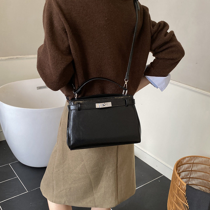 跨境复古手提凯莉包包女2026春新款潮流时尚小方包通勤单肩斜挎包,淘宝优惠券,粉丝福利购,淘宝优惠卷