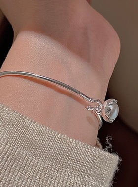 S925纯银韩版小众设计感灰珍珠简约手环韩式风时尚首饰品